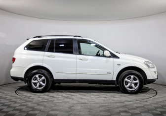 Подержанный автомобиль SsangYong Kyron 2014 года (4 фото)