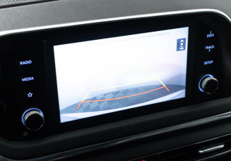 Подержанный автомобиль Hyundai Sonata 2020 года (15 фото)