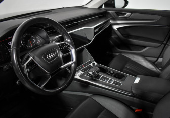 Подержанный автомобиль Audi A6 Sedan 2019 года (9 фото)