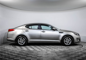 Подержанный автомобиль Kia Optima Sedan 2013 года (4 фото)