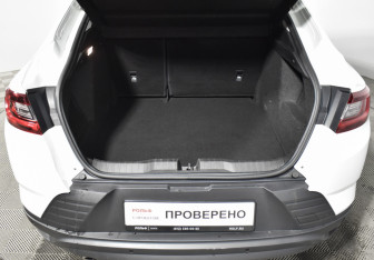 Подержанный автомобиль Renault Arkana 2020 года (19 фото)