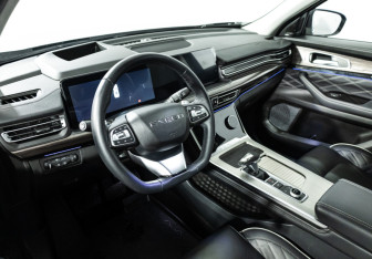 Подержанный автомобиль Exeed VX 2023 года (11 фото)