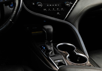 Подержанный автомобиль Toyota Camry Sedan 2020 года (16 фото)