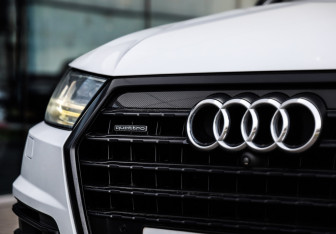Подержанный автомобиль Audi Q7 2018 года (9 фото)
