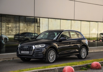 Подержанный автомобиль Audi Q5 2020 года (3 фото)