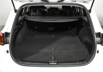 Подержанный автомобиль Kia Ceed Wagon 2020 года (20 фото)