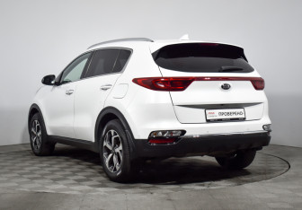 Подержанный автомобиль Kia Sportage 2020 года (7 фото)