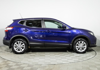 Подержанный автомобиль Nissan Qashqai 2014 года (4 фото)