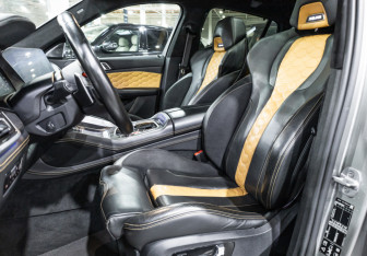 Подержанный автомобиль BMW X6 M 2020 года (18 фото)