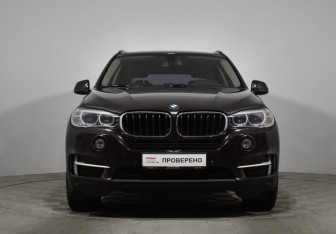 Подержанный автомобиль BMW X5 2016 года (2 фото)