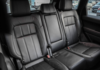 Подержанный автомобиль Land Rover Range Rover Sport 2020 года (30 фото)