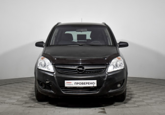 Подержанный автомобиль Opel Zafira Compactvan 2008 года (2 фото)