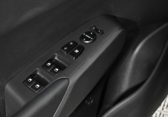 Подержанный автомобиль Hyundai Solaris Sedan 2021 года (10 фото)