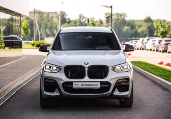 Подержанный автомобиль BMW X3 2018 года (5 фото)