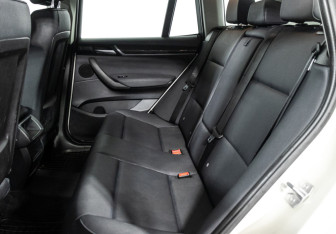 Подержанный автомобиль BMW X3 2014 года (10 фото)