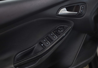 Подержанный автомобиль Ford Focus Hatchback 2019 года (19 фото)