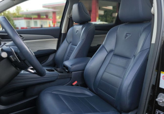 Подержанный автомобиль Haval F7 2023 года (10 фото)