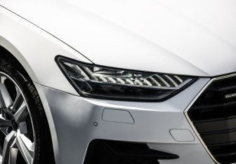 Подержанный автомобиль Audi A7 2021 года (11 фото)
