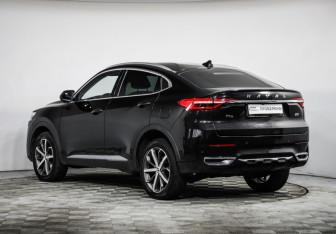Подержанный автомобиль Haval F7x 2021 года (7 фото)