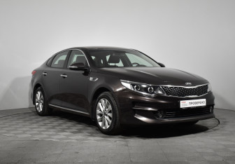 Подержанный автомобиль Kia Optima Sedan 2017 года (3 фото)