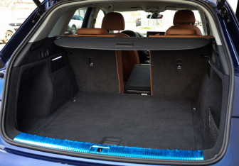 Подержанный автомобиль Audi Q5 2021 года (32 фото)