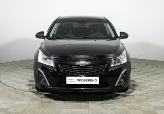 Подержанный автомобиль Chevrolet Cruze Sedan 2013 года (2 фото)