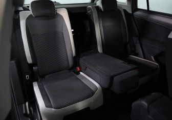 Подержанный автомобиль Volkswagen Tiguan 2019 года (25 фото)