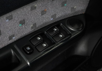 Подержанный автомобиль Hyundai Getz 2005 года (14 фото)