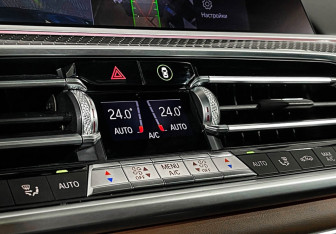 Подержанный автомобиль BMW X6 M 2020 года (22 фото)