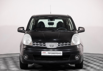 Подержанный автомобиль Nissan Note 2008 года (2 фото)