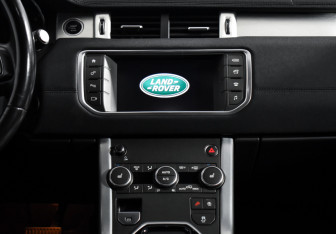 Подержанный автомобиль Land Rover Range Rover Evoque 2017 года (17 фото)