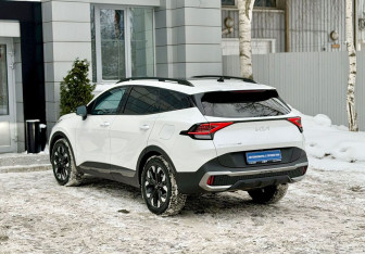 Подержанный автомобиль Kia Sportage 2025 года (6 фото)