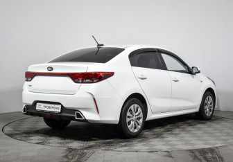 Подержанный автомобиль Kia Rio Sedan 2020 года (5 фото)