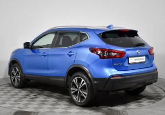 Подержанный автомобиль Nissan Qashqai 2020 года (7 фото)