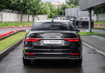Подержанный автомобиль Audi A6 Sedan 2020 года (7 фото)