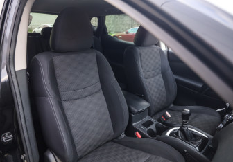 Подержанный автомобиль Nissan Qashqai 2017 года (23 фото)