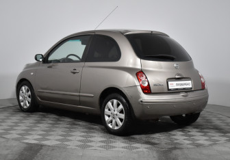 Подержанный автомобиль Nissan Micra Hatchback 2008 года (7 фото)