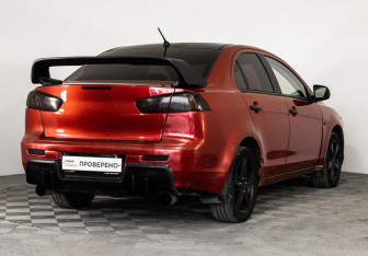 Подержанный автомобиль Mitsubishi Lancer Sedan 2008 года (5 фото)