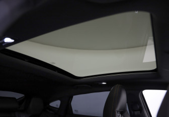 Подержанный автомобиль Changan UNI-V 2024 года (30 фото)