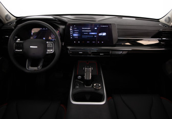 Подержанный автомобиль Haval H3 2024 года (9 фото)