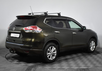 Подержанный автомобиль Nissan X-Trail 2016 года (5 фото)