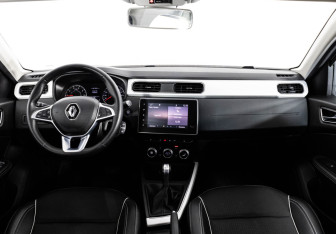 Подержанный автомобиль Renault Arkana 2021 года (11 фото)