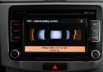 Подержанный автомобиль Volkswagen Passat Sedan 2011 года (16 фото)