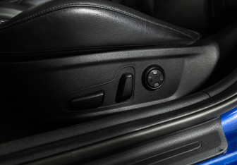Подержанный автомобиль Kia Stinger 2019 года (20 фото)