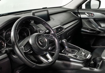 Подержанный автомобиль Mazda CX-9 2019 года (9 фото)