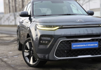 Подержанный автомобиль Kia Soul 2019 года (8 фото)