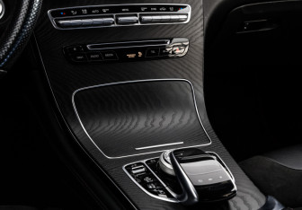 Подержанный автомобиль Mercedes-Benz GLC AMG 2016 года (19 фото)