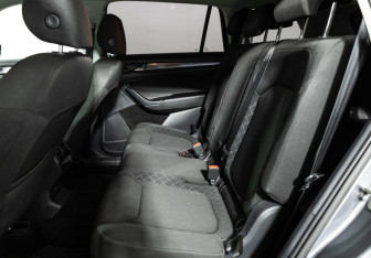 Подержанный автомобиль Skoda Kodiaq 2021 года (10 фото)