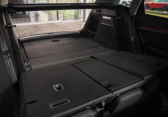 Подержанный автомобиль Audi Q5 2021 года (33 фото)