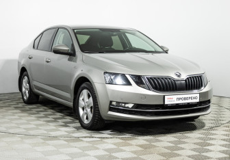 Подержанный автомобиль Skoda Octavia Liftback 2019 года (3 фото)
